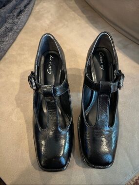Circus by Sam Edelman Black T-Strap Patent Square-Toe Heels. Never used